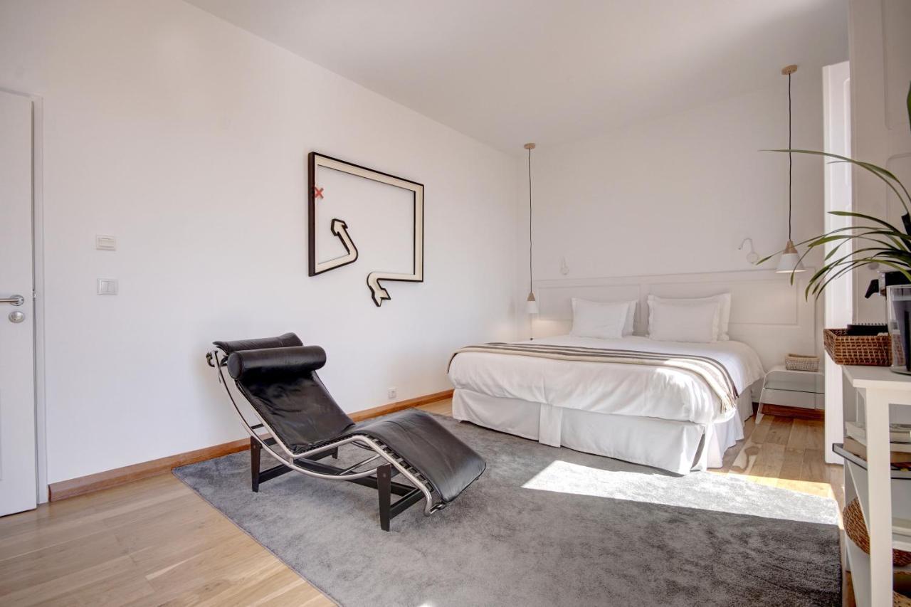 Luxury Suite Panoramic River and City View