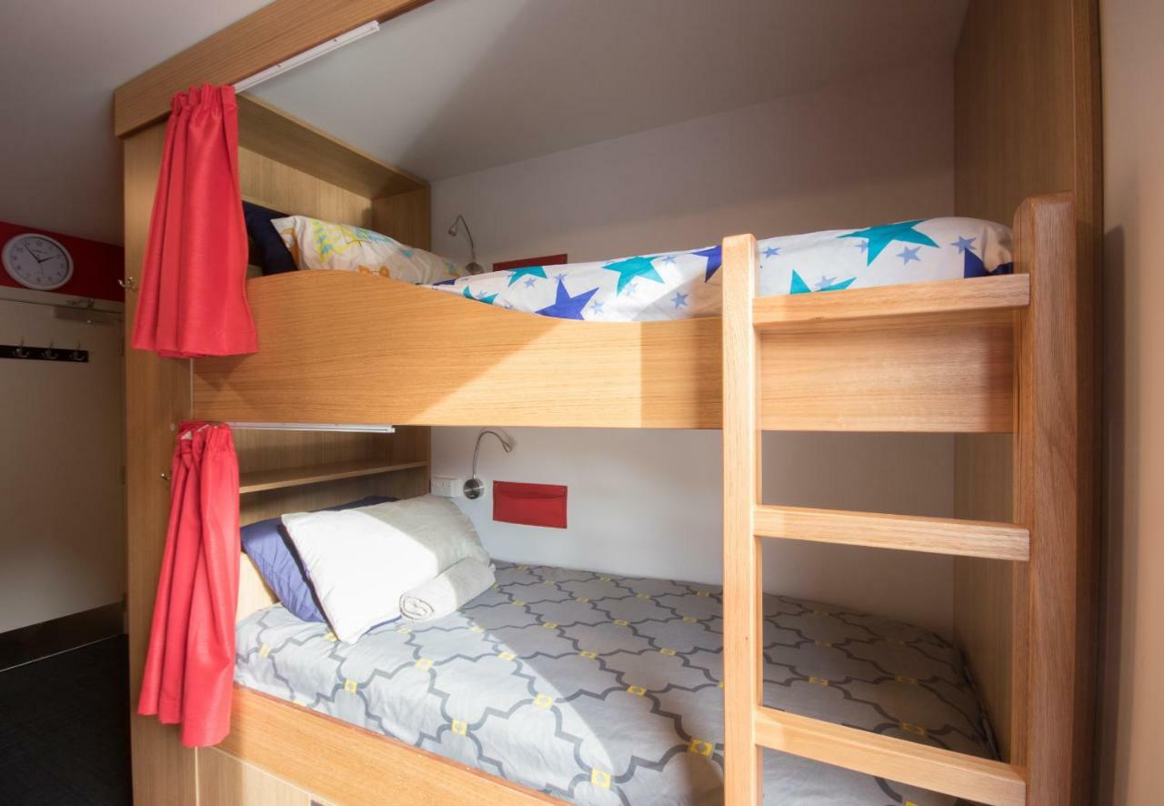 Bed in 6-Bed Mixed Dormitory Room