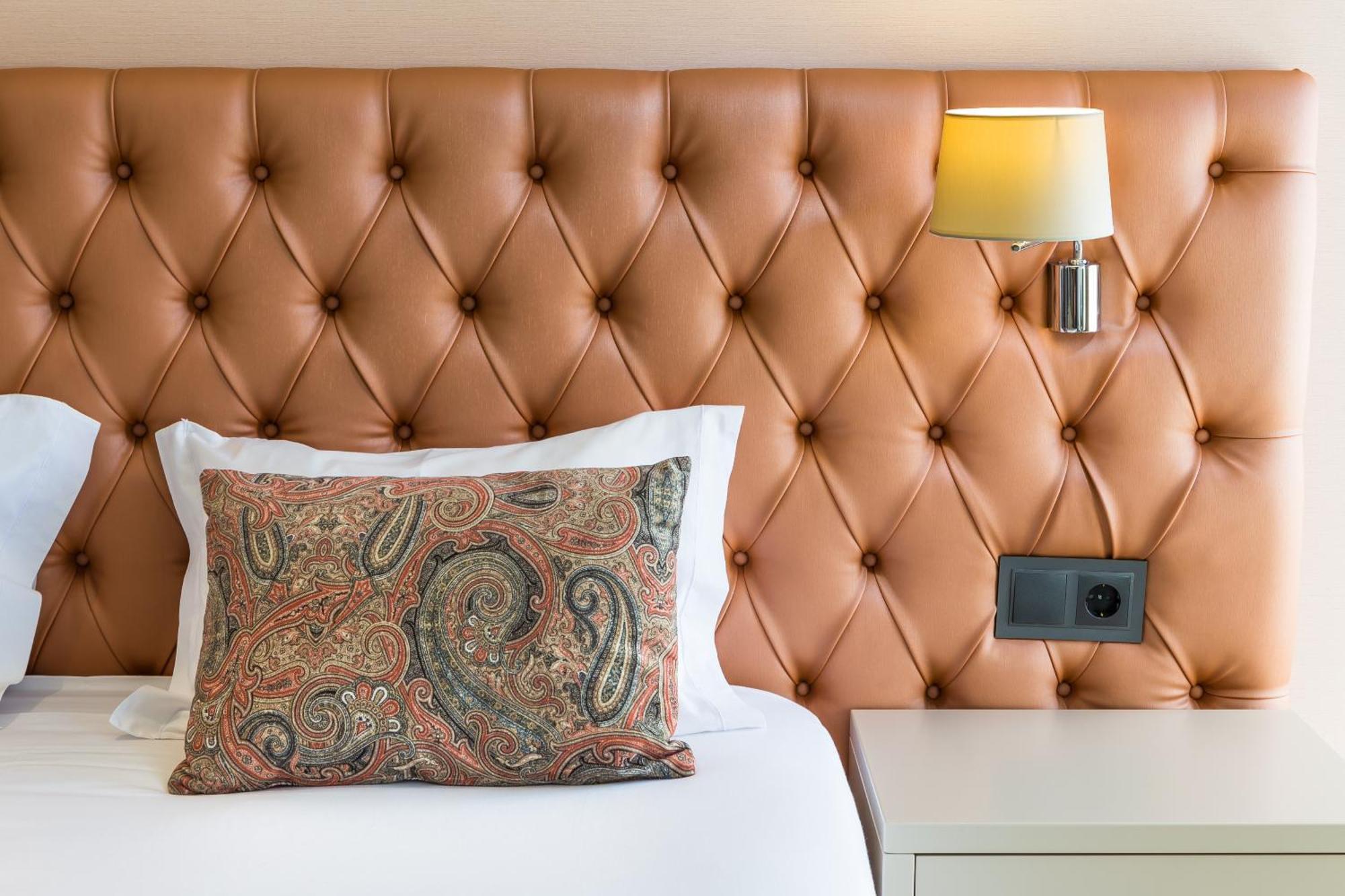 Double Room,1215944719:JPEG