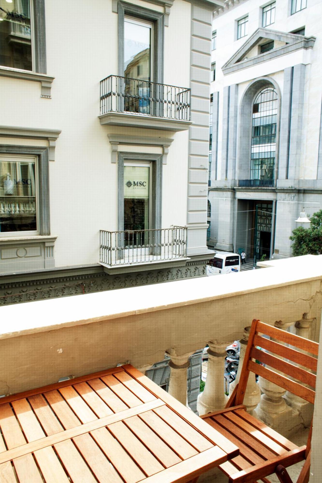 Deluxe Double Room with Balcony - Dependence