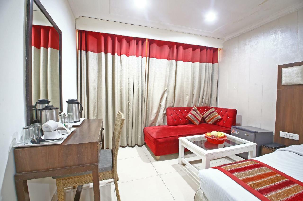 Super Deluxe Double Room