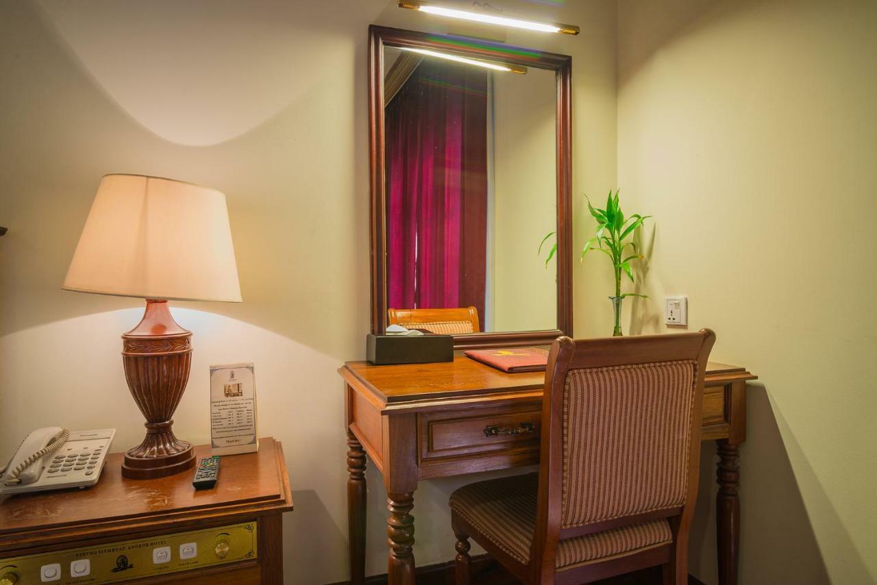 Junior Suite Room