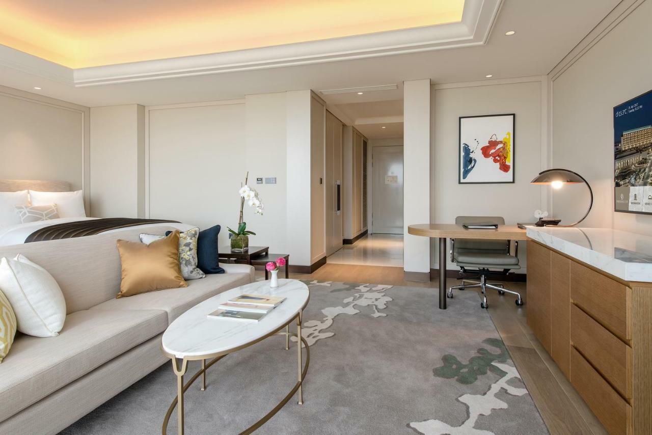 Grand Premier Deluxe Twin Cimer & Wonderbox