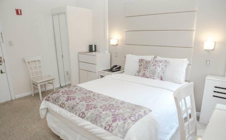 Standard Queen Room,812852994:JPEG