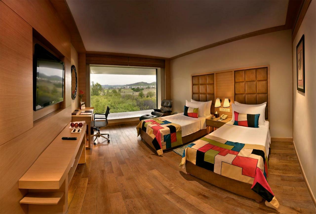 Premier Twin Room with 10% discount on F&SB, SPA & Laundry,Happy Hours deal offering 1+1 offer. Offer is available from 6:00 PM till 8:00 PM at The Circle Bar