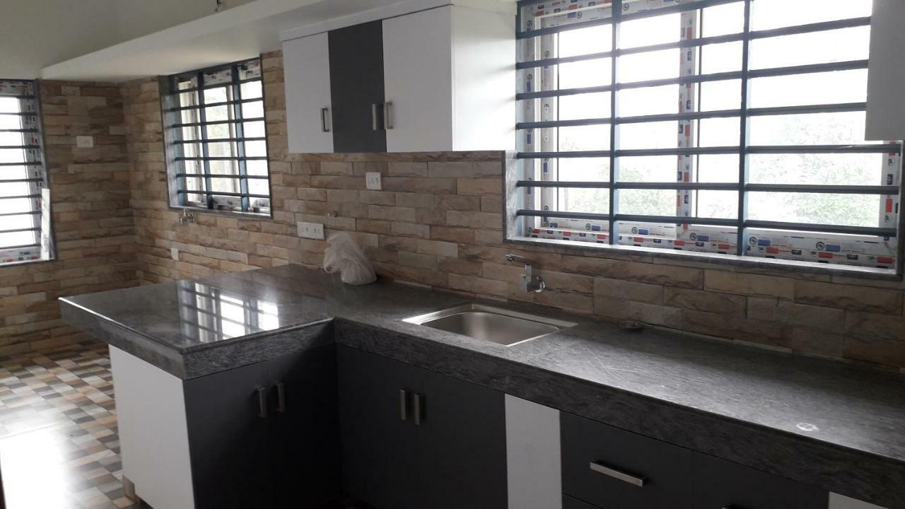 Three-Bedroom Villa,817483634:JPEG
