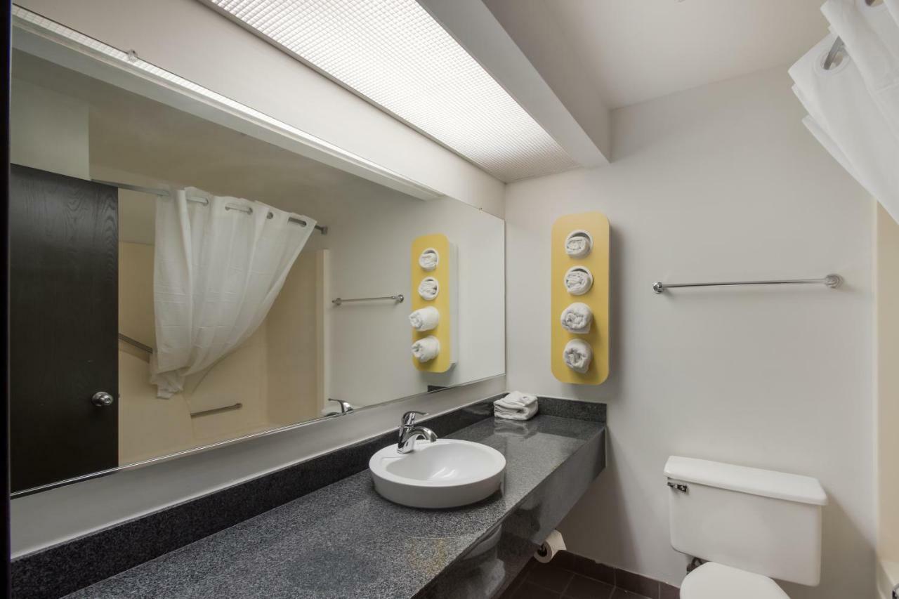 Quadruple Room Disability Access Non-Smoking