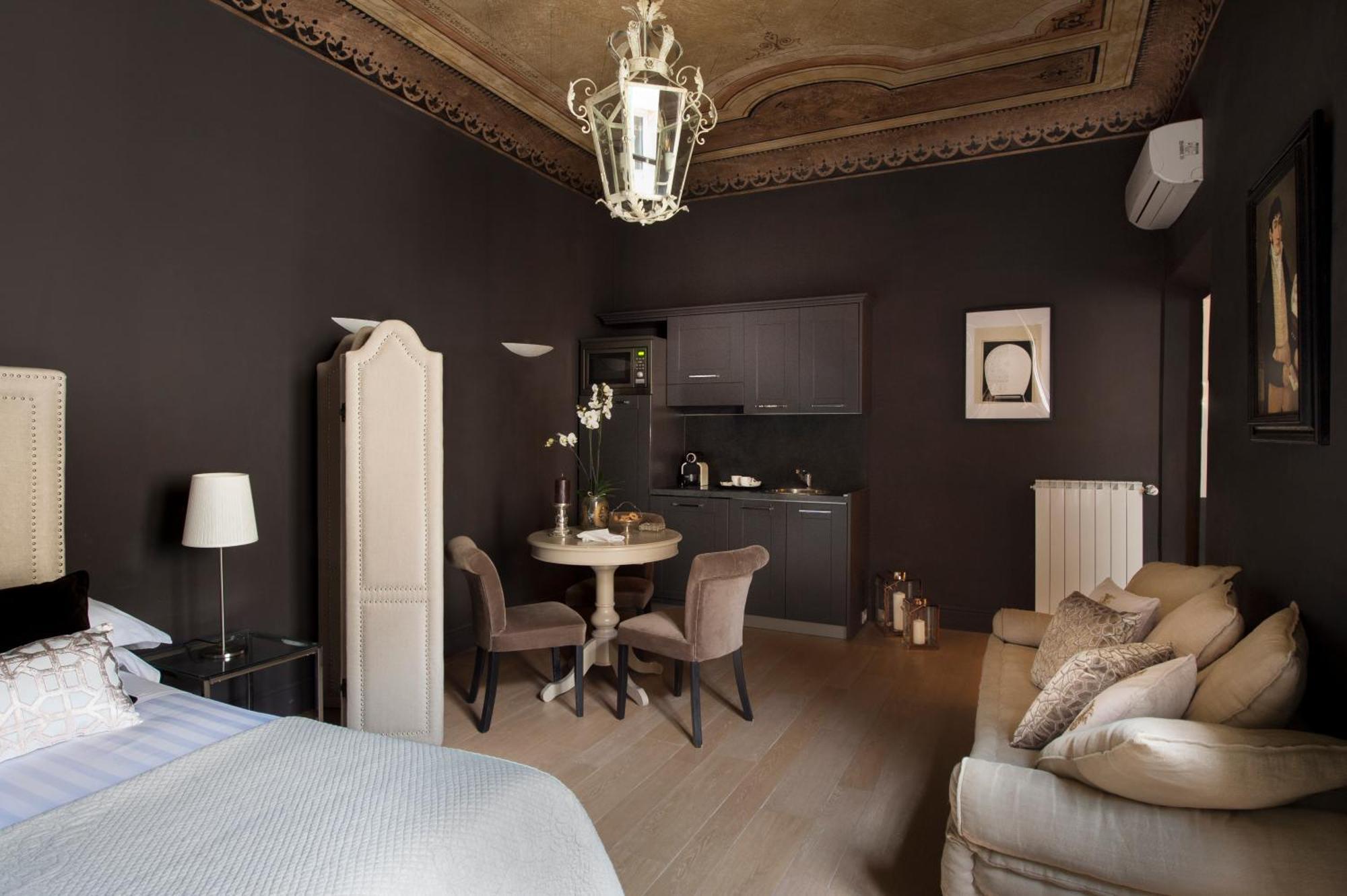 Luxury Studio