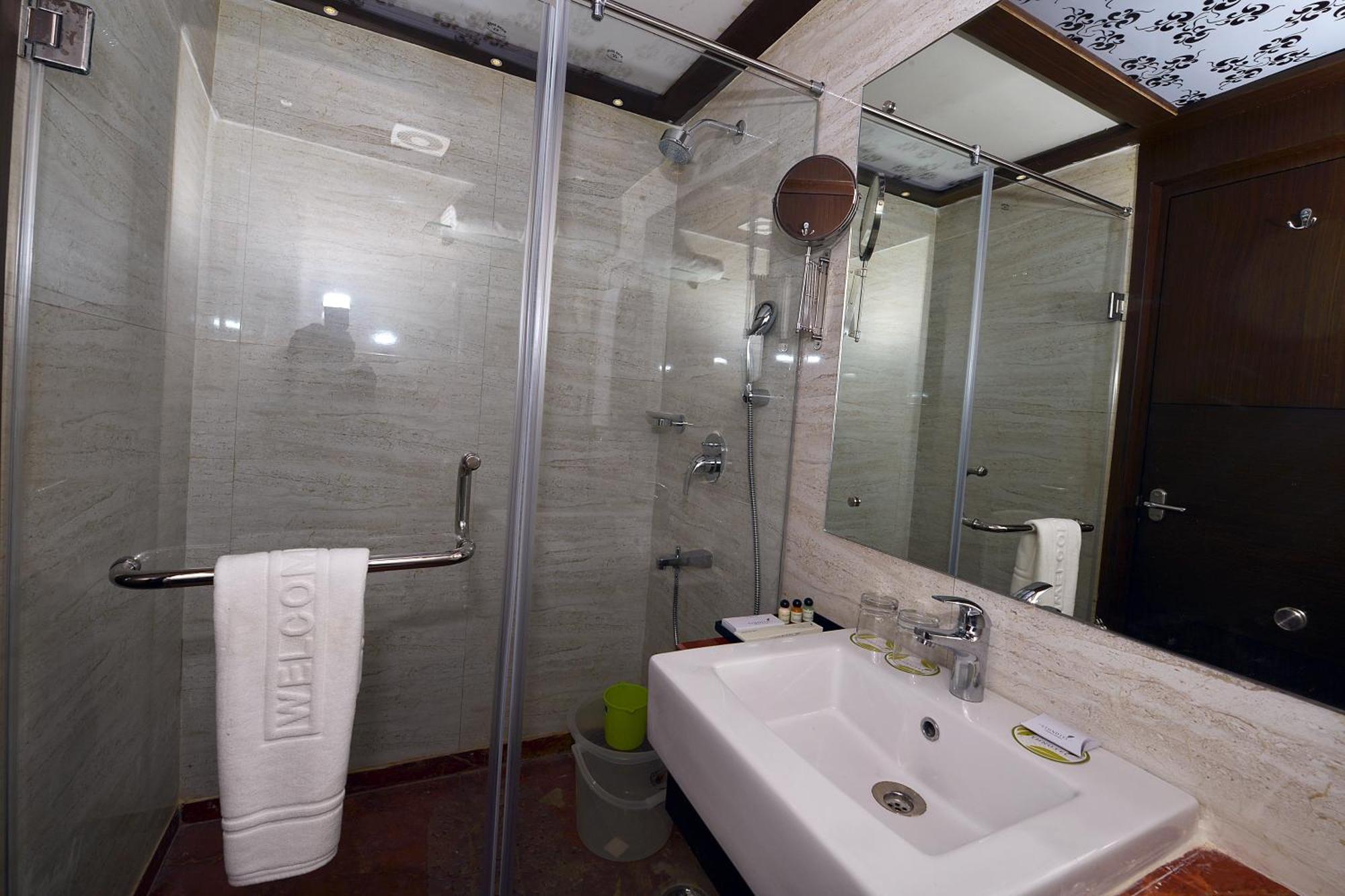 Elita Room