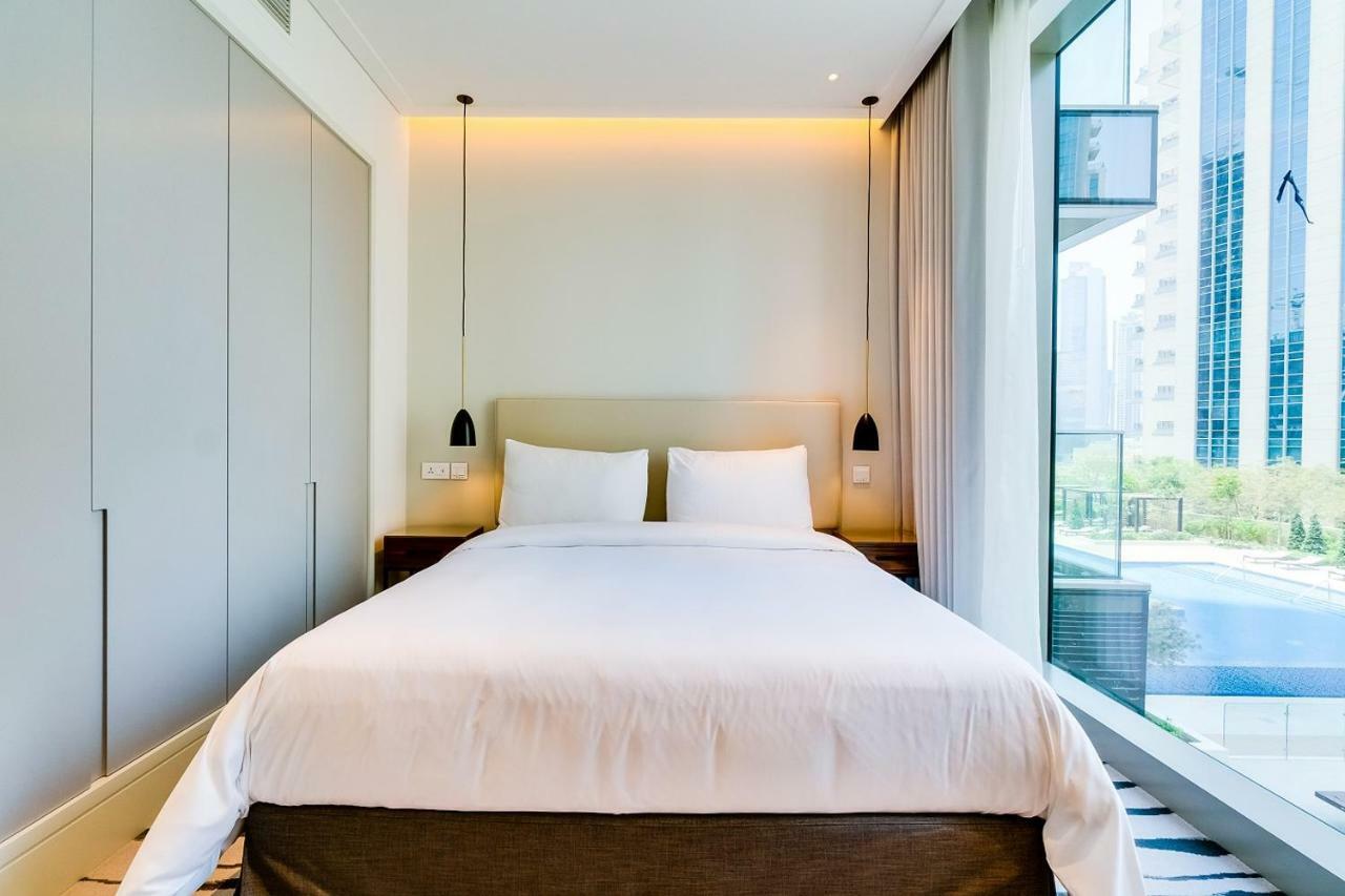 Three-Bedroom Apartment Partial Burj Khalifa View