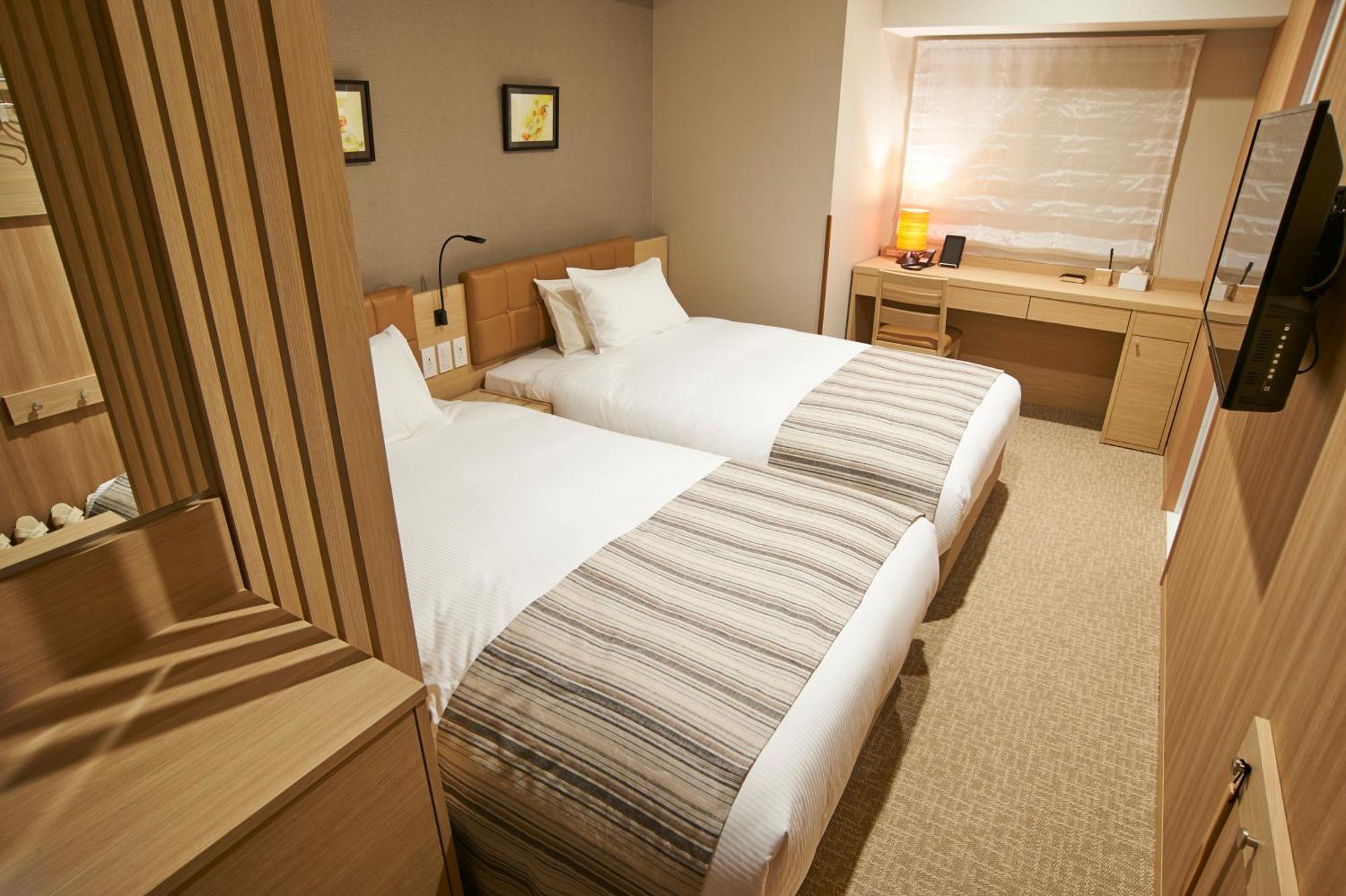 Twin Room - Non-Smoking
