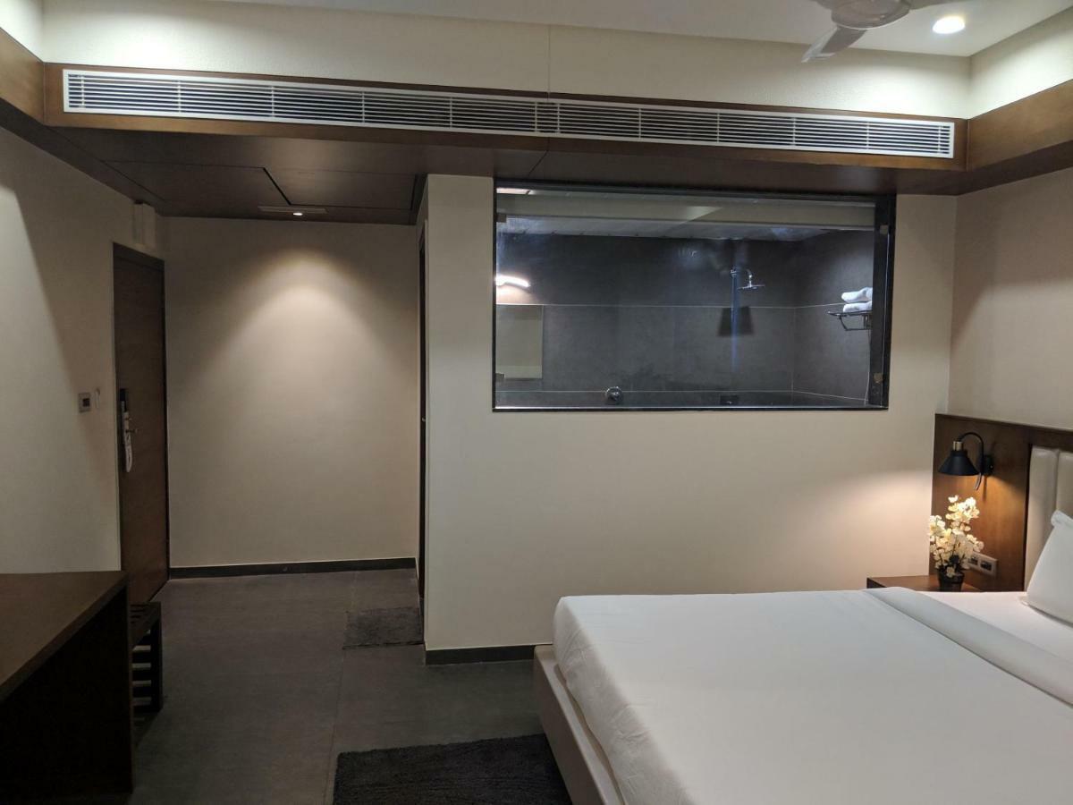 Executive Double Room,830931809:JPEG