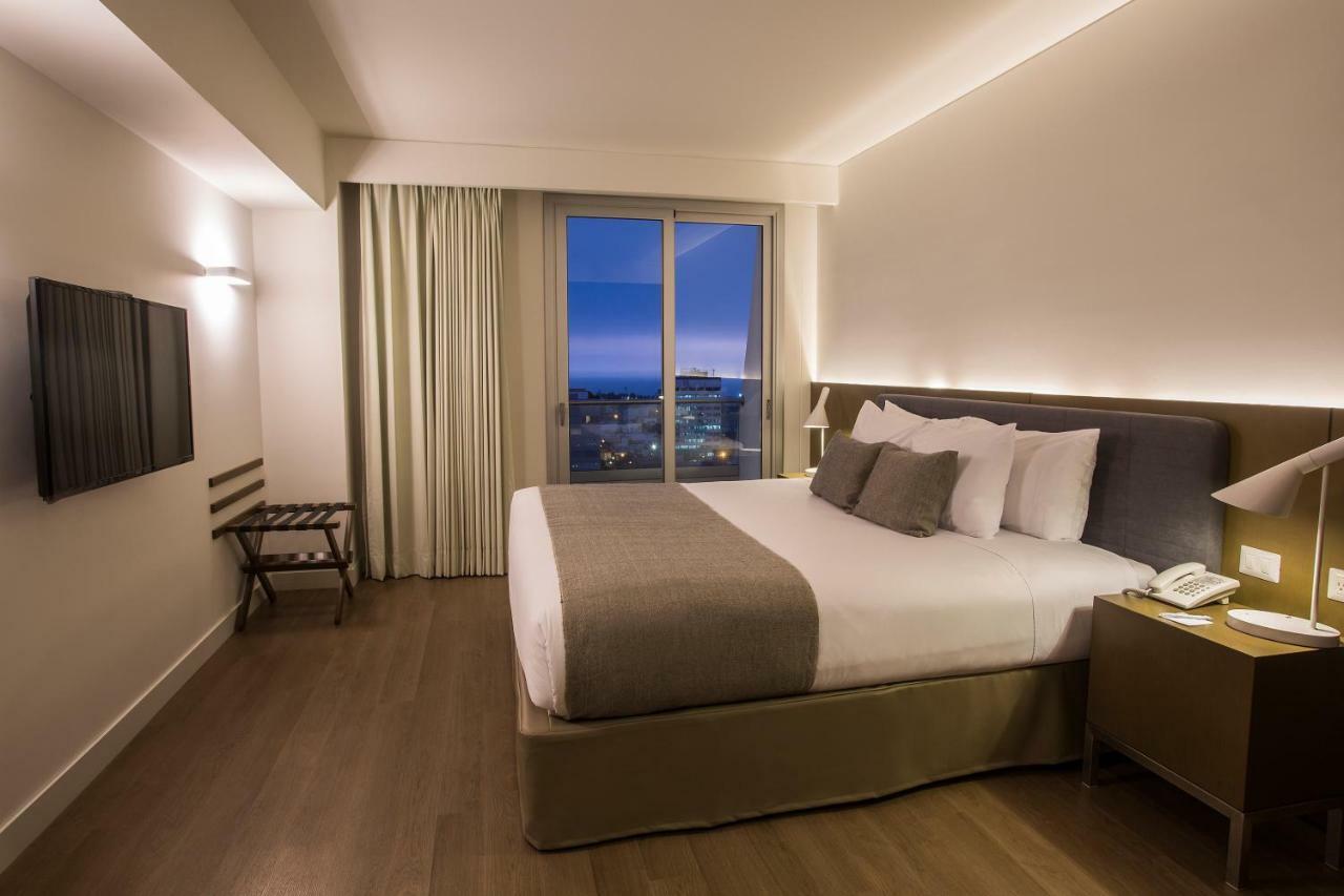 King Room - Non-Smoking