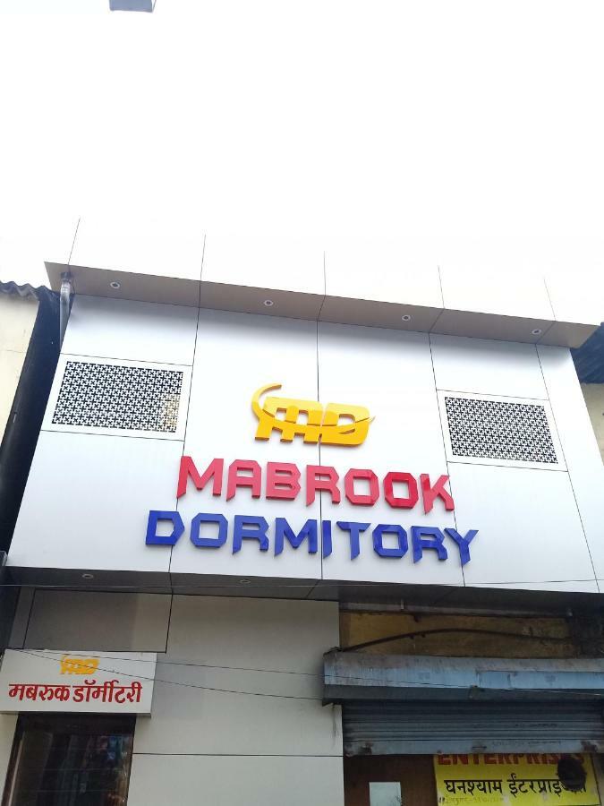 Single Bed in Dormitory Room