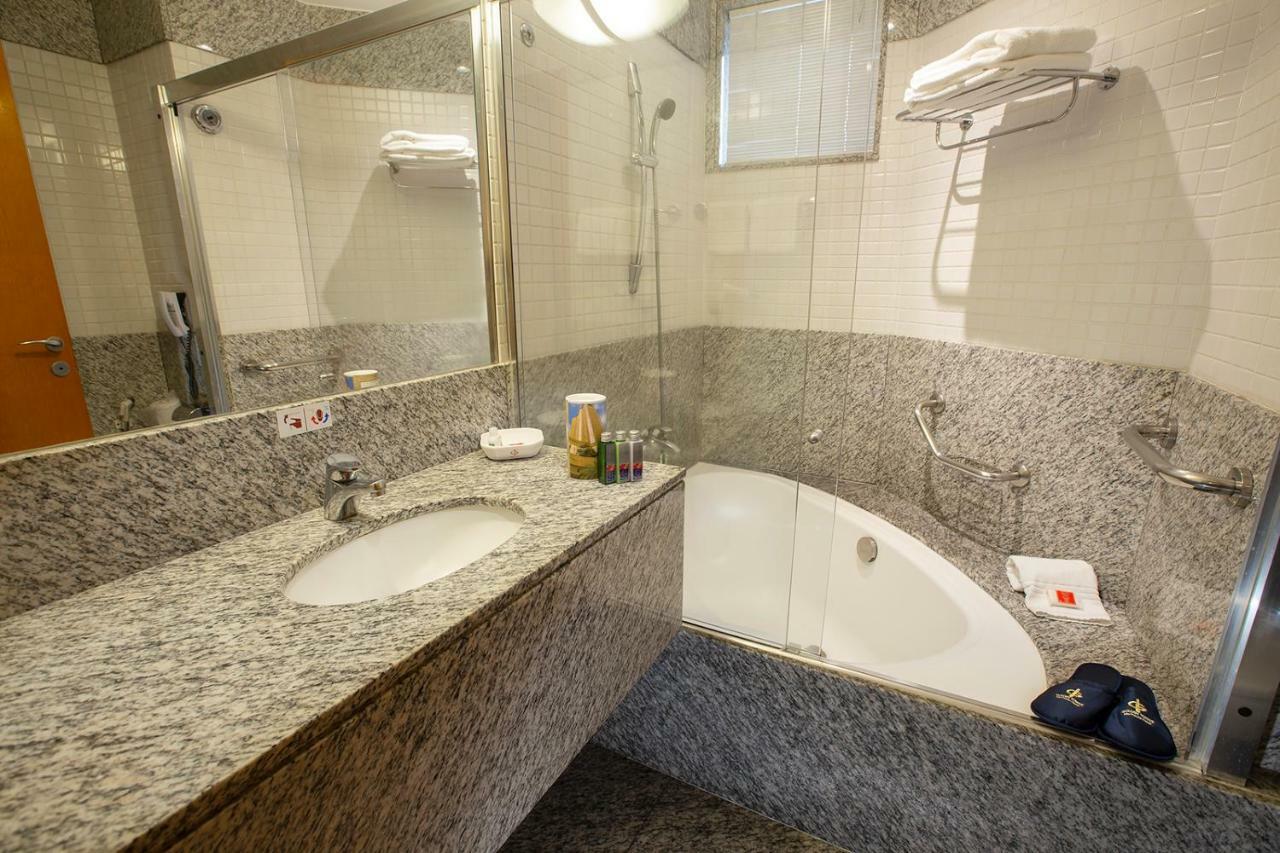 Premium Twin Room
