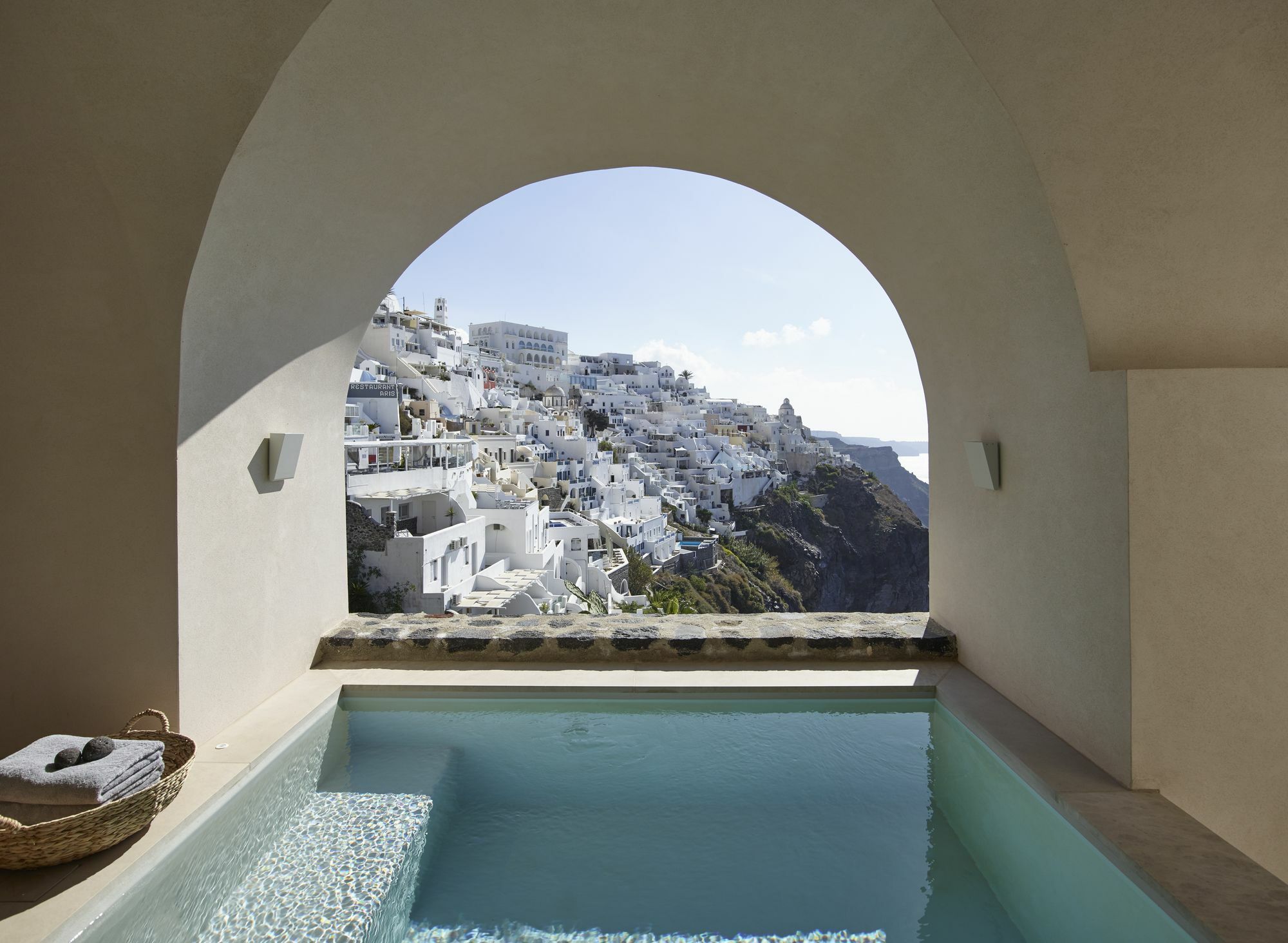 Interconnecting Terra-Aqua Suites