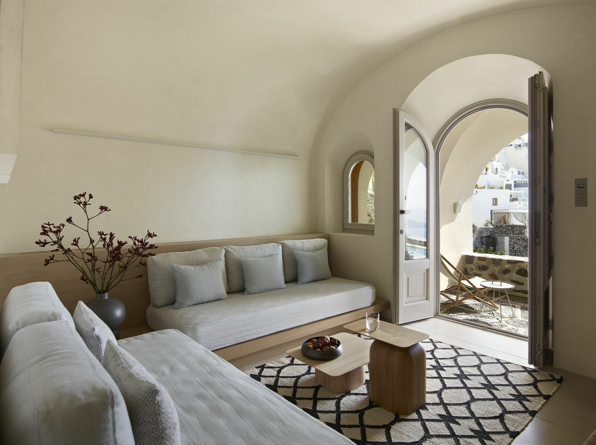 Interconnecting Terra-Aqua Suites