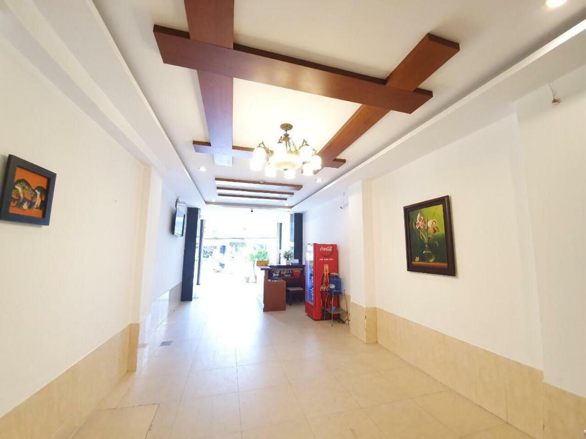 Large Double Room,843386762:JPEG