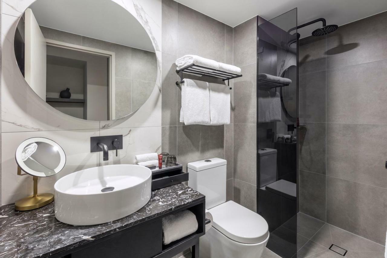 Luxe King Room