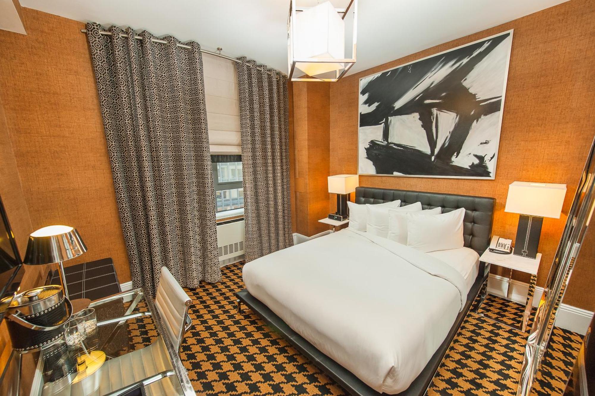 Superior Queen Room,1275883378:JPEG