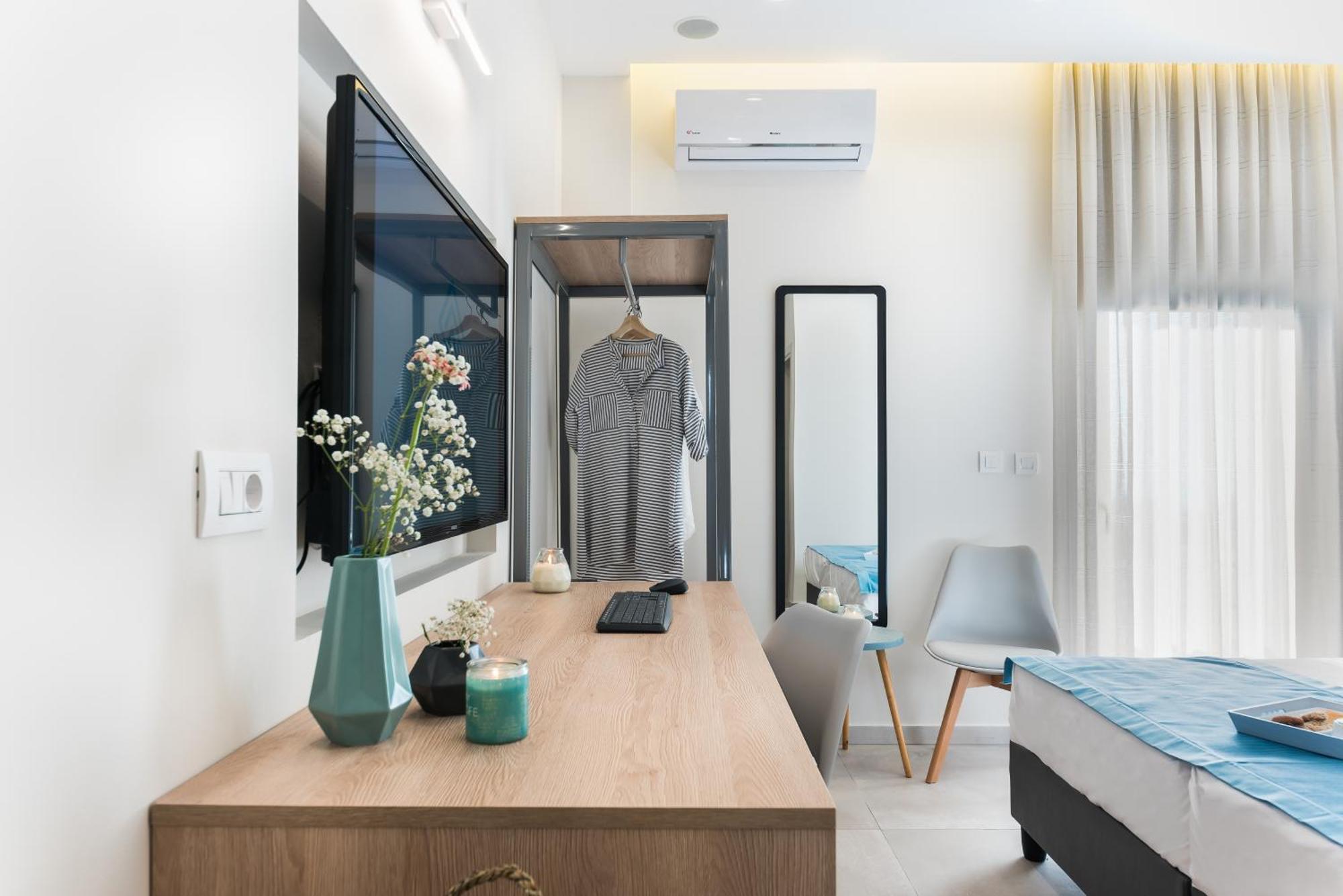 Standard Double or Twin Room Sea View