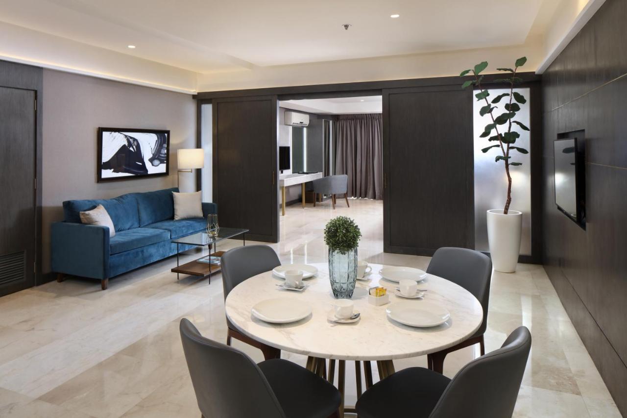 Penthouse Suite Twin with Balcony