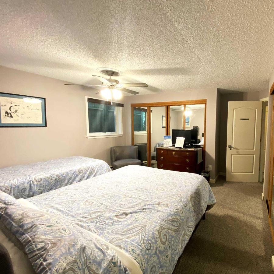 Triple Room with Bathroom