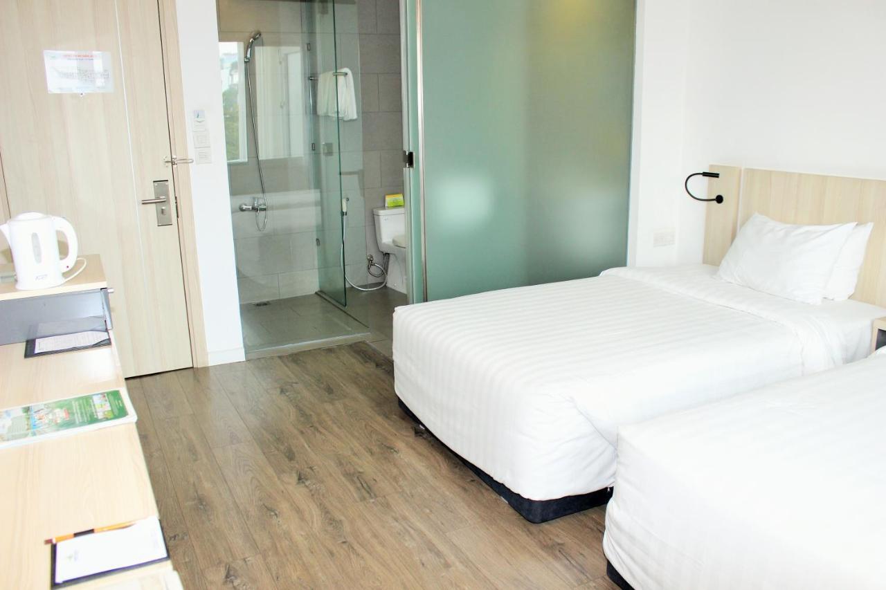 Premier Deluxe Parkview Room