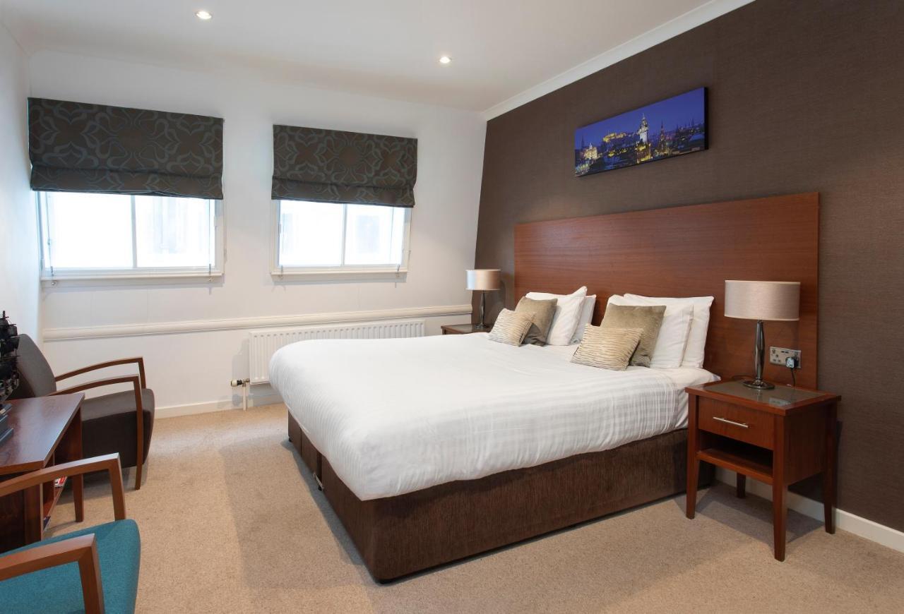 One-Bedroom Family Apartment