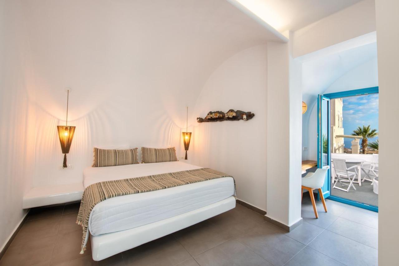 Two-Bedroom Suite Cave Hot Tub