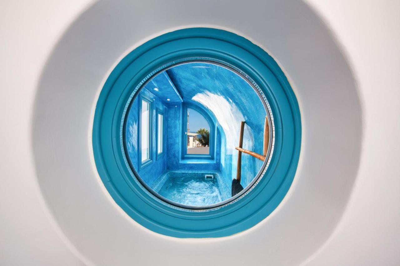 Two-Bedroom Suite Cave Hot Tub