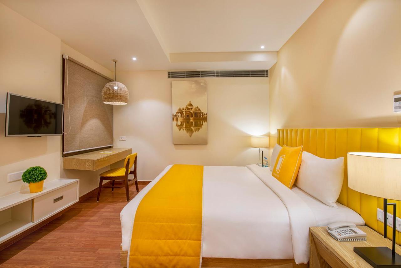 Standard King Room