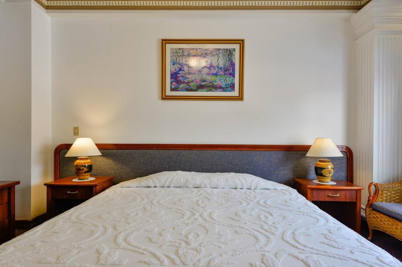 Double or Twin Suite
