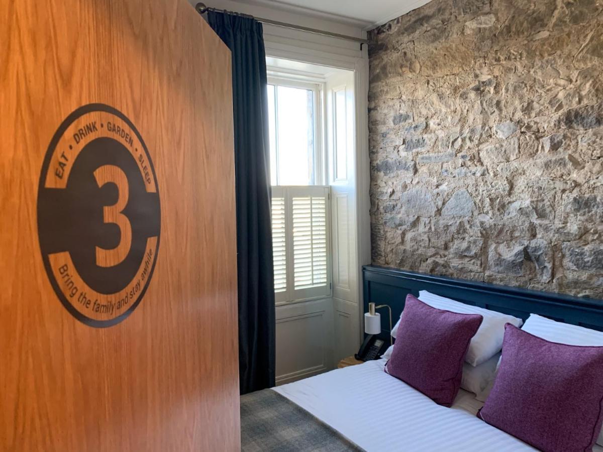Double Room Private Bathroom