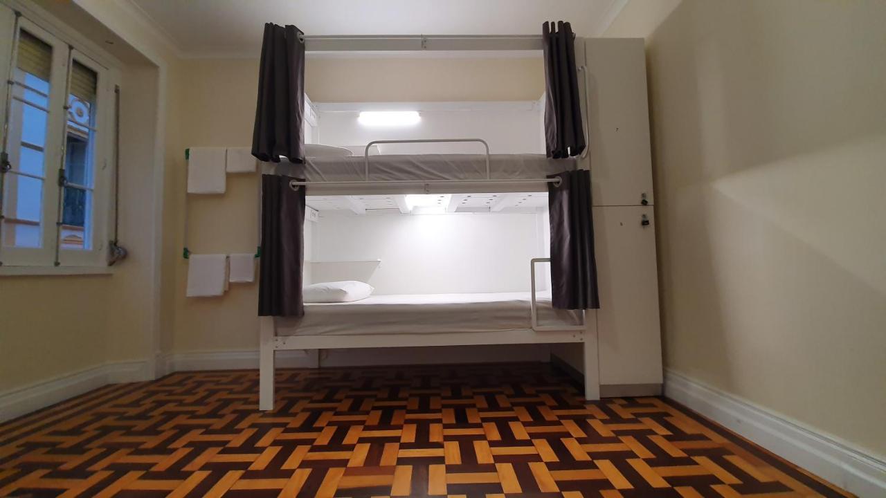 Bed 6-Bed Mixed Dormitory Room