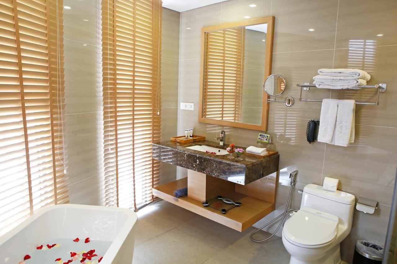 Suite Double City View