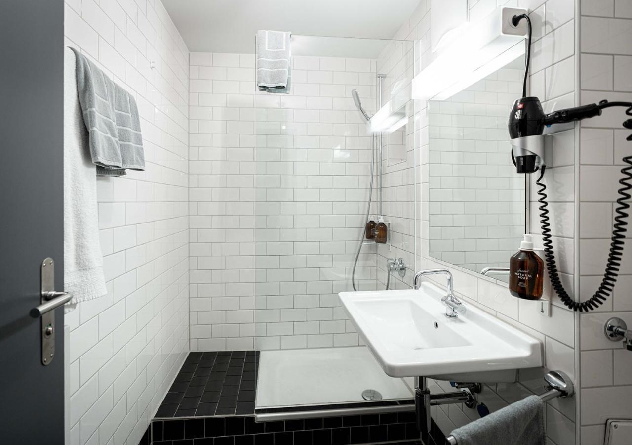 Queen Room with Shared Bathroom