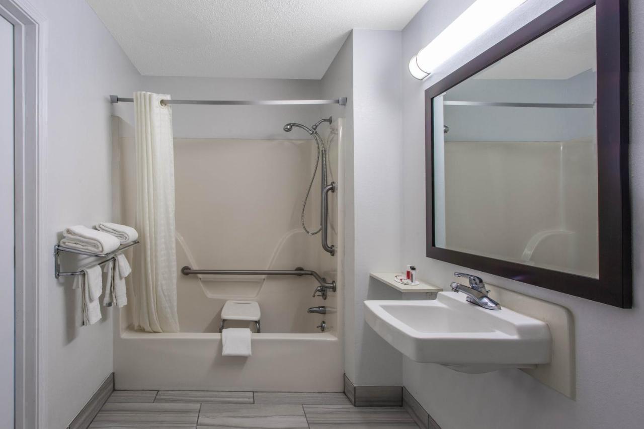 Queen Room Mobility Accessible or Non-Smoking