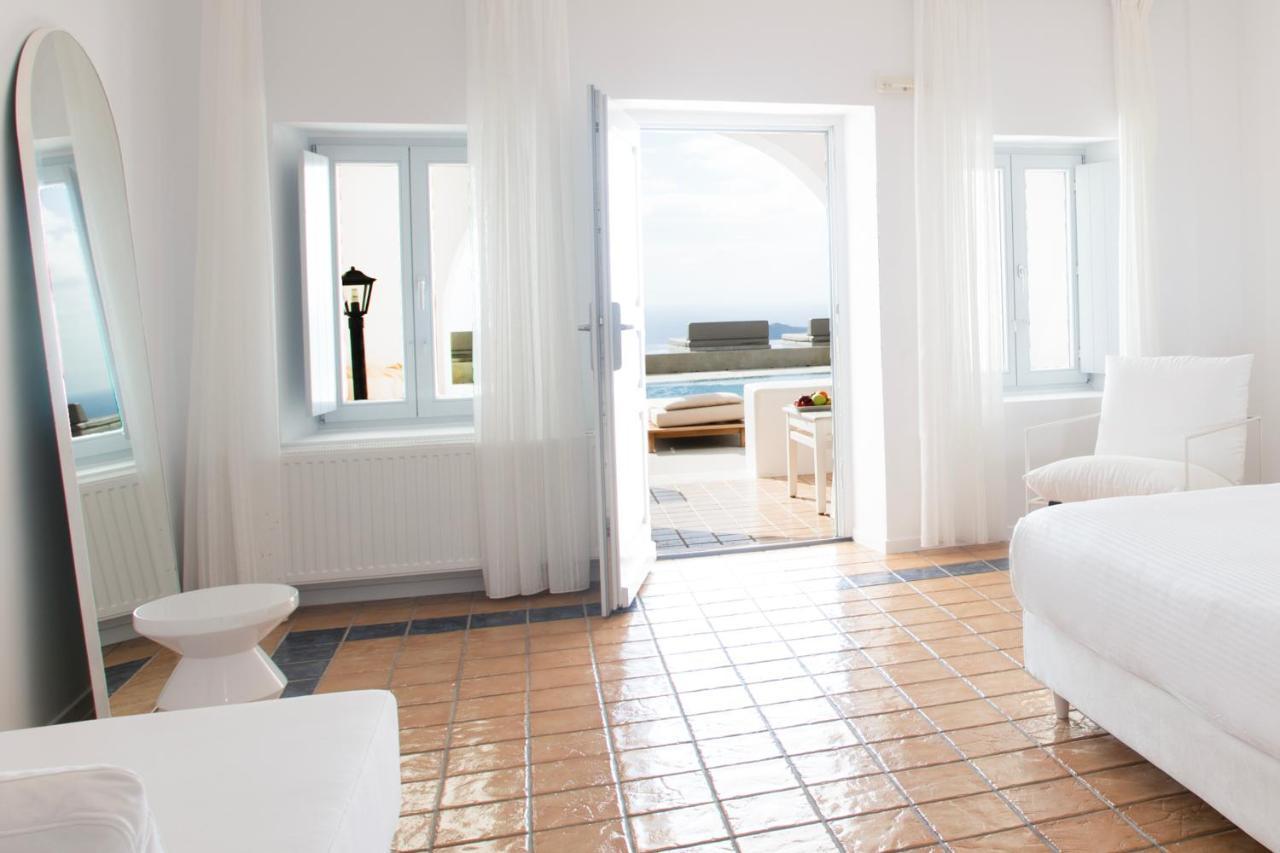Pool Level Room Sea View