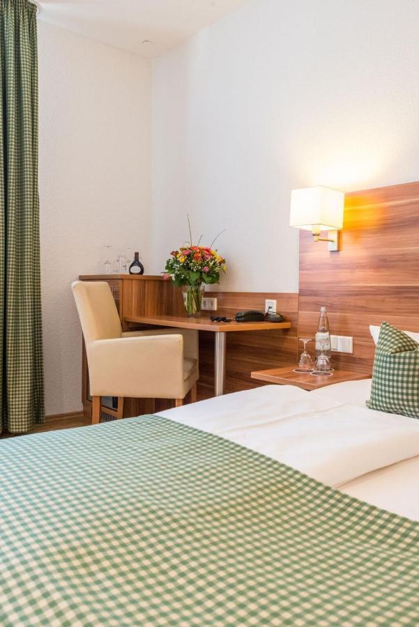 Double Room,763229188:JPEG