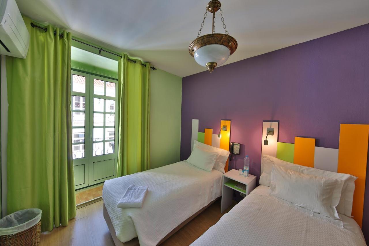 Twin Room,998950608:JPEG