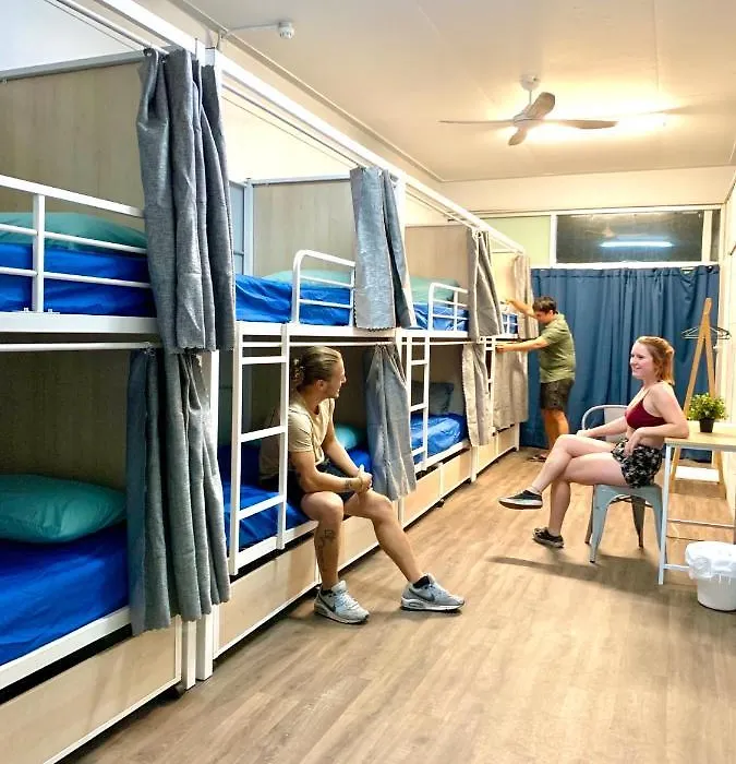 Mumma'S Hostel Cairns-1