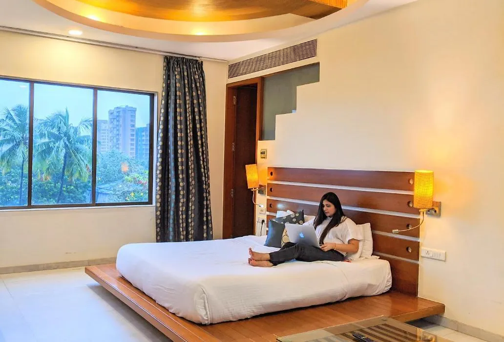 Hotel Jewel Of Chembur-1