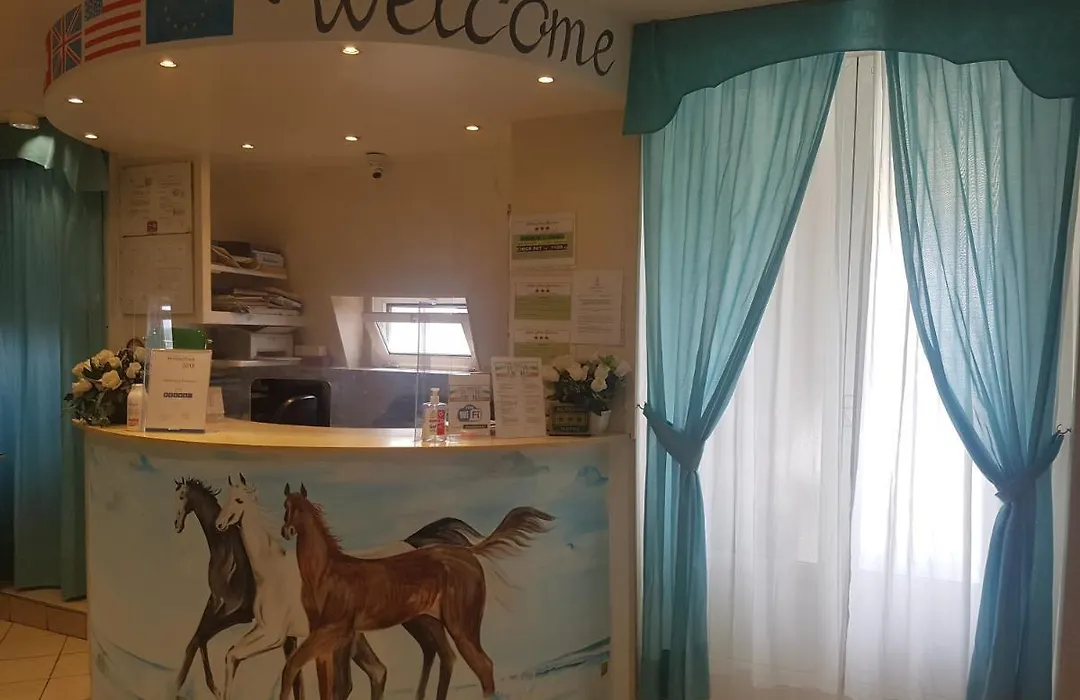 Hotel Arco Romana-1