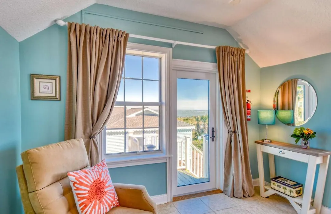 Beachcomber Penthouse-1