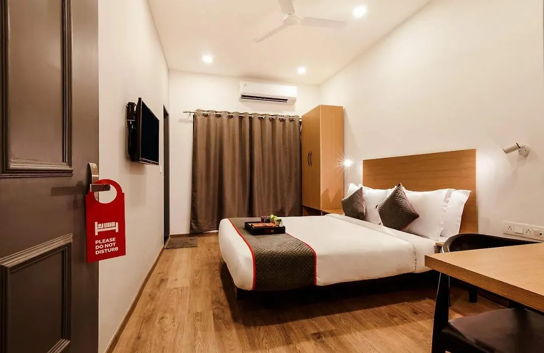 Hotel The Onyx-1
