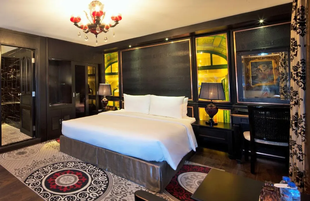 A&Em Signature Hotel-1