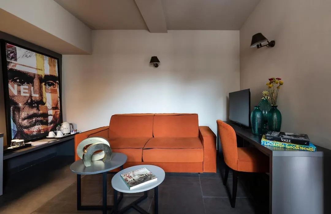 Fifty House-1