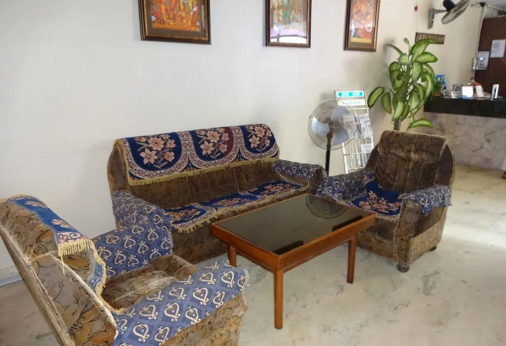 Hotel Raamus-1