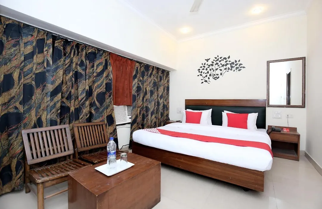 Oyo 1950 Hotel Supreme-1